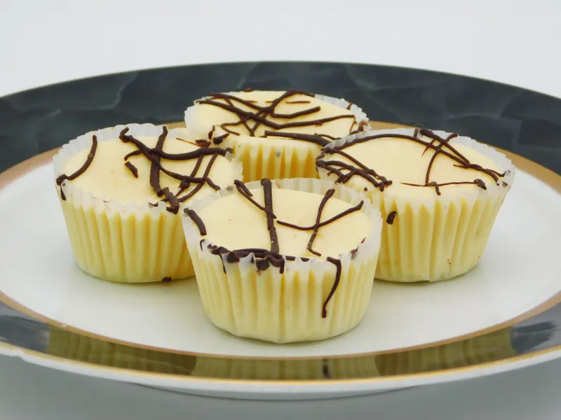 White Chocolate Nut Crust (GF) — mini
