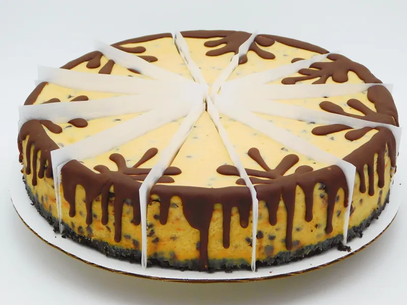 Mocha Chocolate Chip — 9 inch cake