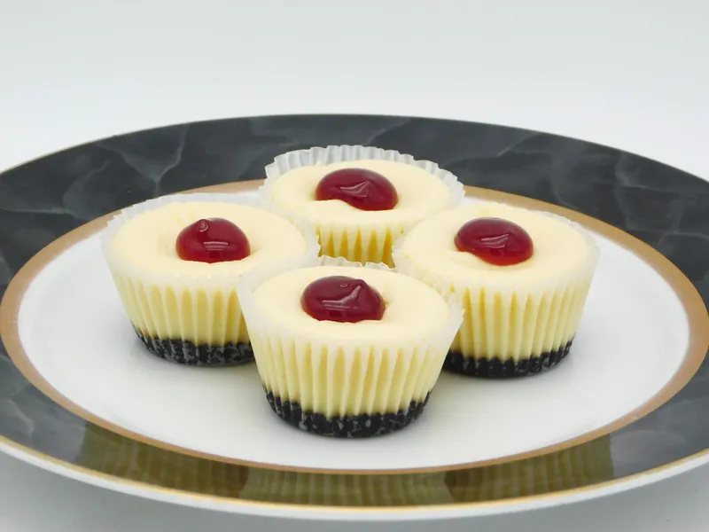 White Chocolate Raspberry — mini