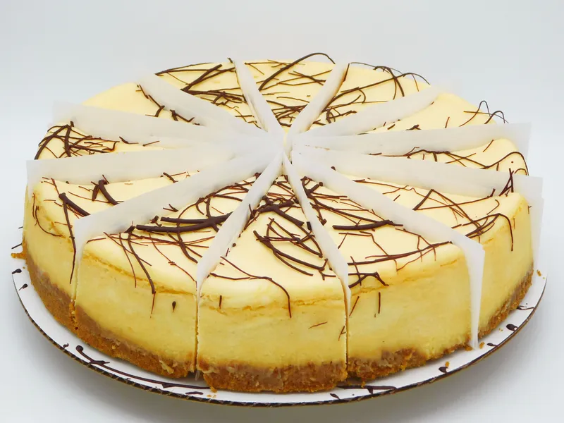 White Chocolate — 9 inch cake