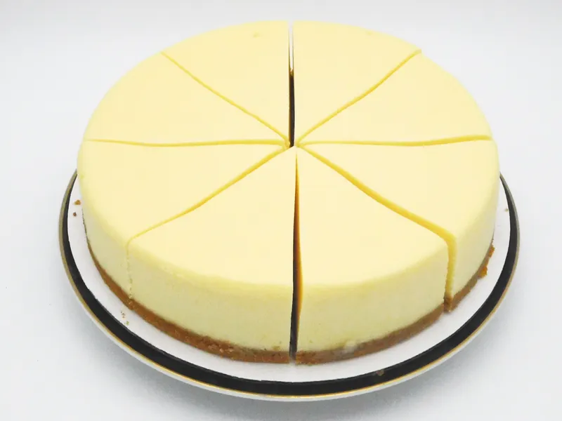 Hank's Original — 7 inch cake