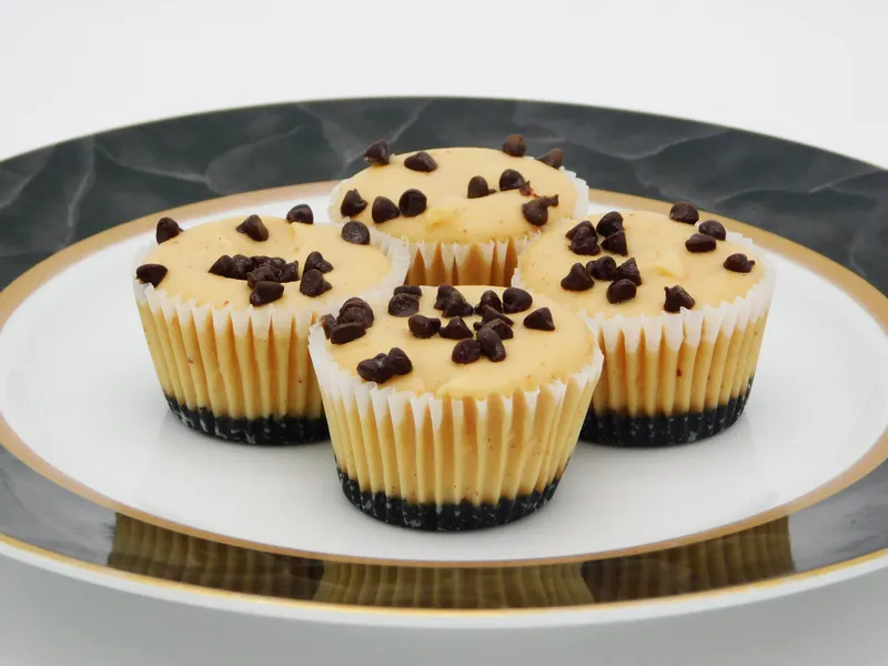Peanut Butter Chocolate — mini