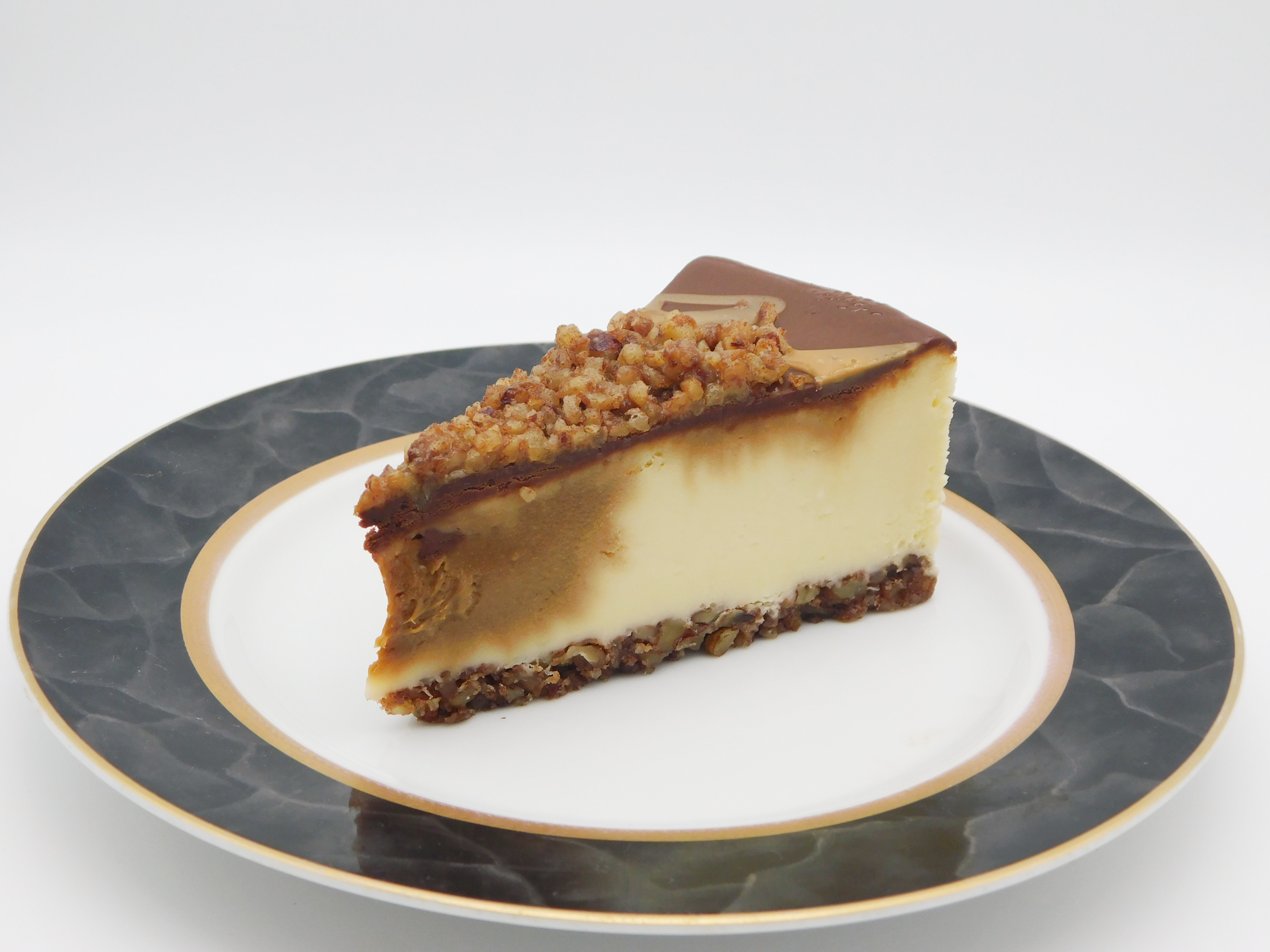 Turtle with Nut Crust — slice